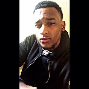 Meet your Posher, Zac